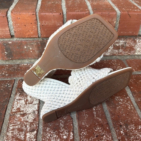 Gianni Bini Regina Crochet Square Toe Wedge Slides Women's Size 9.5 - Picture 6 of 8